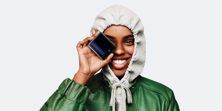 Galaxy Z Flip, teléfono plegable con impresionante visualización