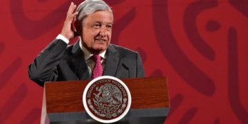 AMLO causa polémica: culpa al neoliberalismo por feminicidios