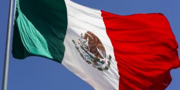 El Día de la Bandera: 24 de febrero