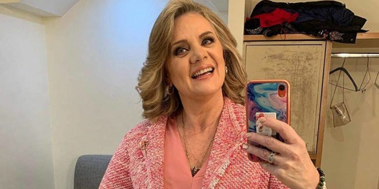 No te pierdas los mejores TikToks de Erika Buenfil