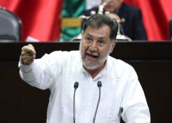 Noroña declara que no sirve de nada tomar la temperatura por Covid-19