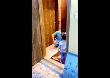 Conmueve llanto de un médico por no poder abrazar a su hijo por Covid-19