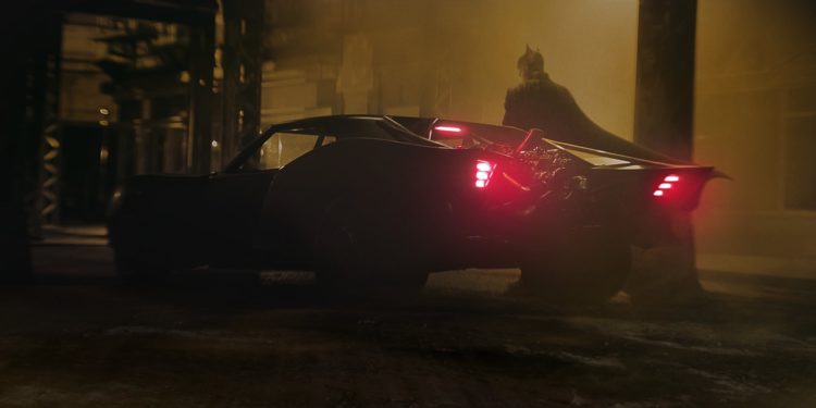 Revelan fotos del batimóvil en «The Batman», protagonizado por Robert Pattinson
