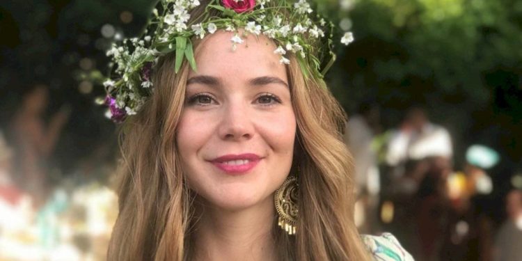 Camila Sodi revela que ella y su hija dieron positivo al coronavirus