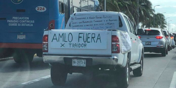 «Caravanas anti AMLO» se manifiestan en diferentes entidades del país