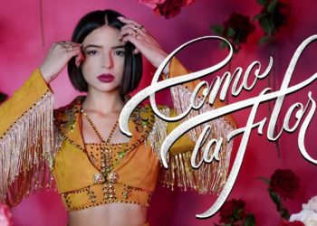 (VIDEO OFICIAL) Ángela Aguilar – Como la Flor