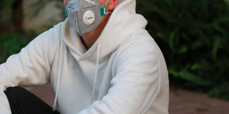 Jóvenes latinos no sienten estar en riesgo ante coronavirus: Unicef