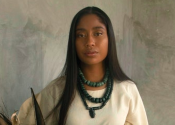 Ella es Karen Vega, la primera modelo oaxaqueña que posa para Vogue