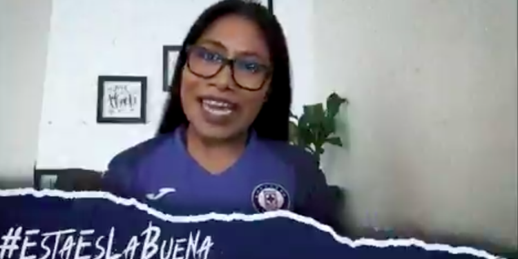 Yalitza Aparicio se declara fan del Cruz Azul
