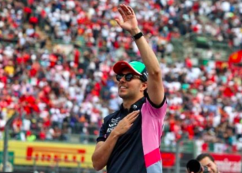 Checo Pérez no acudirá al GP del 70 Aniversario de la F1 por dar positivo de nuevo al coronavirus
