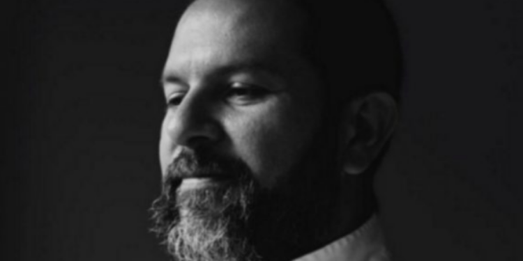 Enrique Olvera, chef de Pujol, critica a comensales que piden chiles y limones en su restaurante