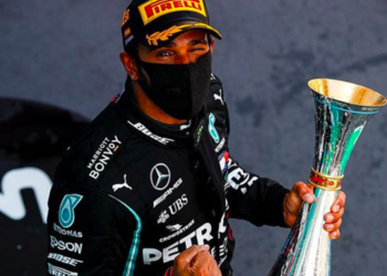 Hamilton gana GP de España; rompe récord de Schumacher