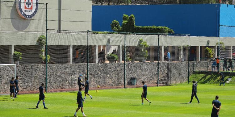 Socios de la Cooperativa Cruz Azul ya preparan acciones legales