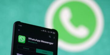 ¿Salir de un grupo de WhatsApp sin que se enteren?, sí es posible