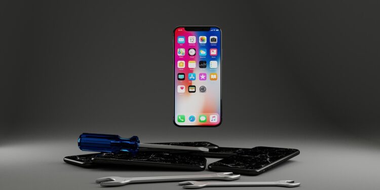 Fabricantes de iPhone analizan trasladar producción a México