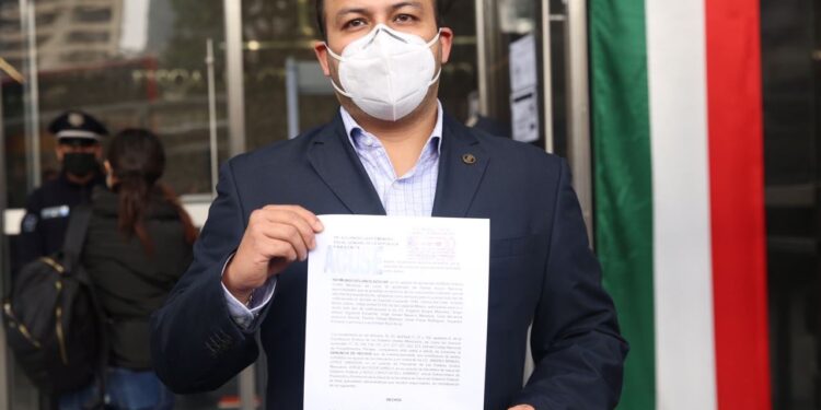 PAN denuncia ante la FGR a AMLO, Alcocer Varela y López-Gatell por mal manejo de la pandemia