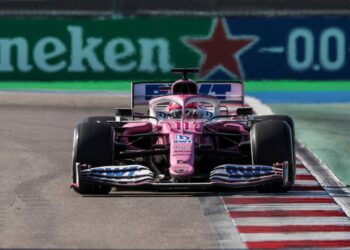 «Checo» Pérez queda en cuarto en el GP de Rusia
