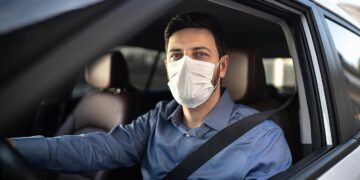 Uber hará que los usuarios en México se tomen una selfie para comprobar que usan cubrebocas, o cancelará su viaje