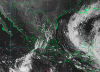Huracán Delta de categoría 4 se aproxima a la Península de Yucatán