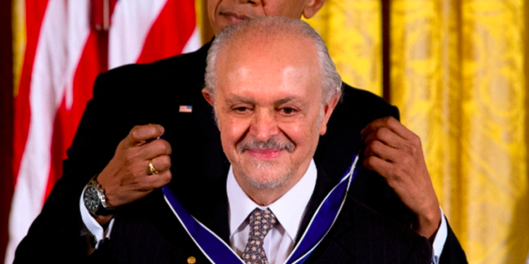 Murió Mario Molina; el mexicano que ganó el Nobel de Química en 1995 y también fue asesor de Obama