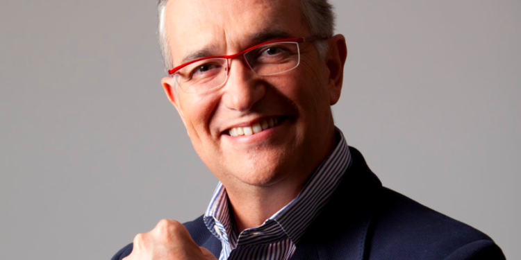 Ricardo Salinas Pliego dio positivo a Covid-19