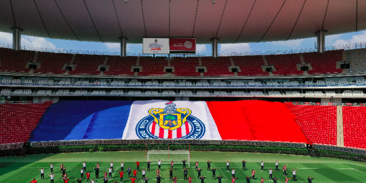 Chivas reporta 4 casos positivos de covid-19