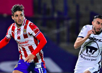 Chivas muestra amor propio y suma en CU