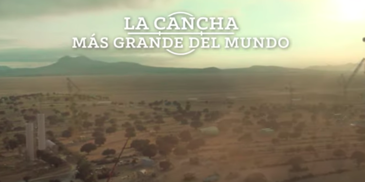 Liga MX ficha nuevo patrocinador para hacer «La cancha más grande del mundo»