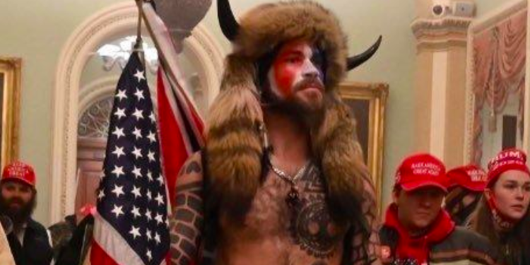 Lo ocurrido en el Capitolio de EEUU fue una insurrección, una rebelión social contra el Estado y la democracia; señalan académicos mexicanos