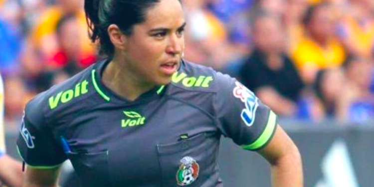 Karen Díaz Medina, la árbitro mexicana