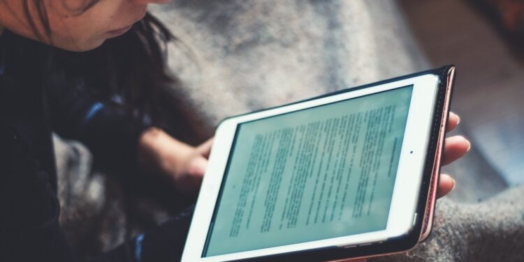 ¿Qué es la alfabetización digital y cómo empodera al usuario? Esto revelan investigadores mexicanos