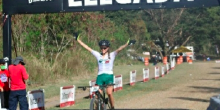 Conquistan Campuzano y Ulloa el Tropical Challenge