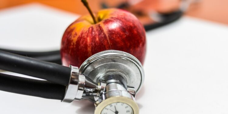 Inversión en salud es igualador social y derecho humano