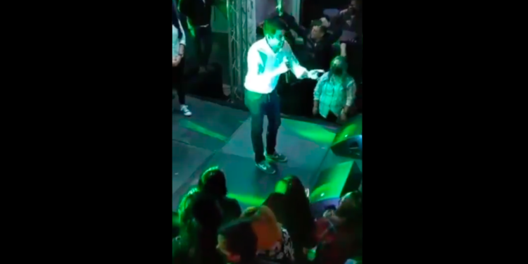 ¡Aunque usted no lo crea! Candidato del Verde a la alcaldía de Reynosa promete concierto de Metálica si gana