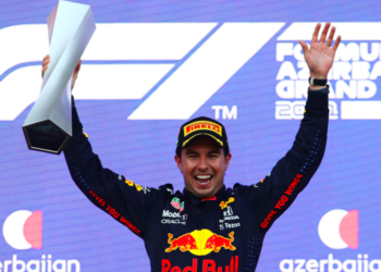 Triunfo de Checo Pérez, ¡el piloto mexicano gana el GP de Azerbaiyán!