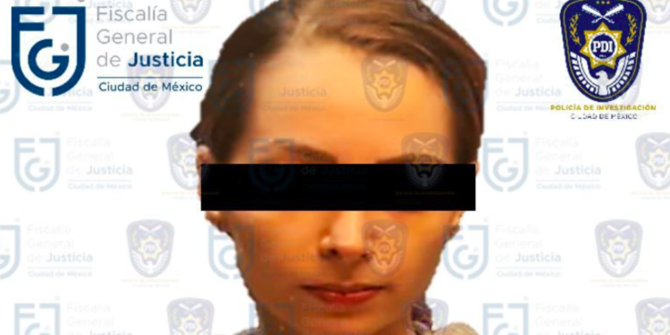 Detienen a la youtuber Yoselinne “N” por el delito de pornografía infantil; fue trasladada a Santa Martha Acatila