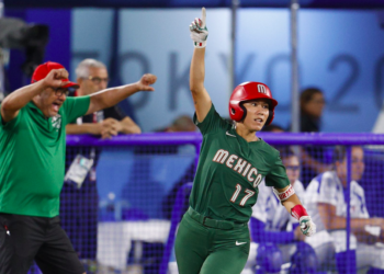 México derrota a Italia en softbol, podría haber medalla