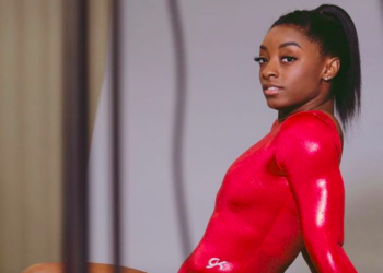 Un ataque de ansiedad sería la causa por la que Simon Biles se retiró de final de equipos