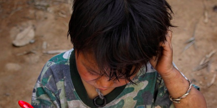 En 2020, hubo tres violaciones de los derechos de los niños en situación de conflicto cada 60 minutos