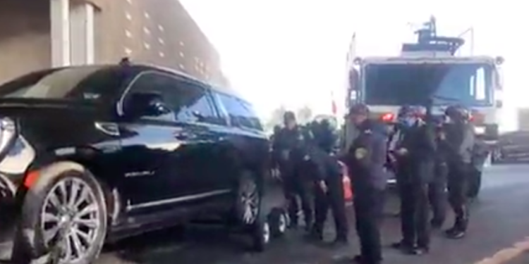 Muere el presunto responsable de la balacera en AICM