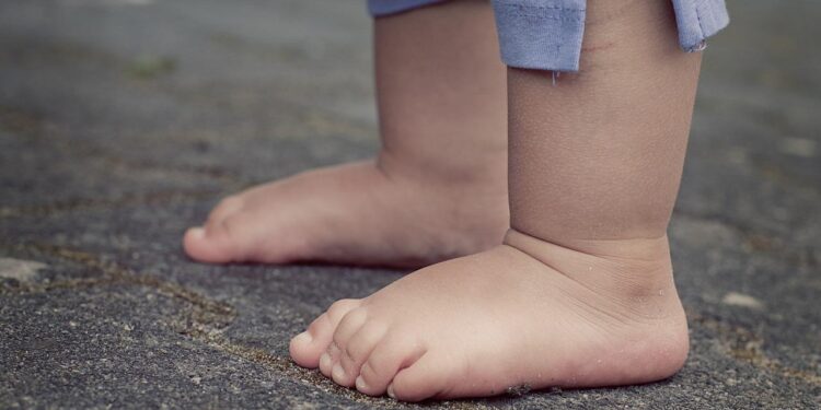 América Latina y el Caribe perdió casi 3 años de esperanza de vida al nacer entre 2019 y 2021 a consecuencia de la pandemia de COVID-19