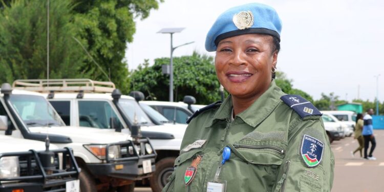 ONU nombra mujer policía del año a Alizeta Kabore Kinda