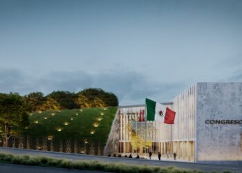 Con nueva sede del Congreso local, la democracia en Puebla vivirá: Sergio Salomón