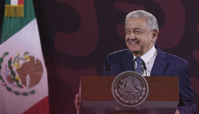 Enviará AMLO de 10 a 20 reformas constitucionales