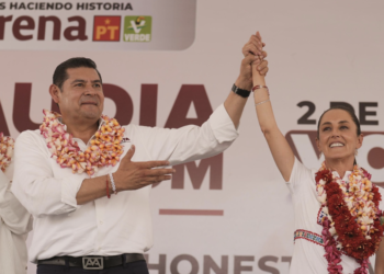 Acompaña Sheinbaum a Alejandro Armenta en inicio de campaña en Puebla