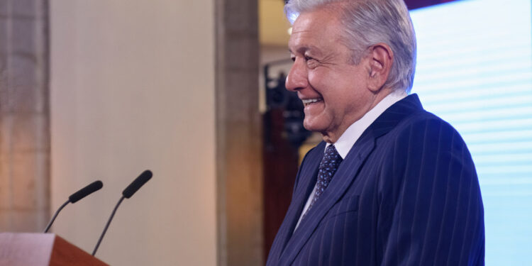 El 1 de julio se pagará primera compensación del Fondo de Pensiones: AMLO
