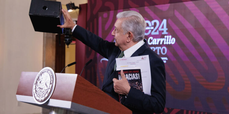 Señala AMLO al Poder Judicial de dar trato preferencial a Murillo Karam