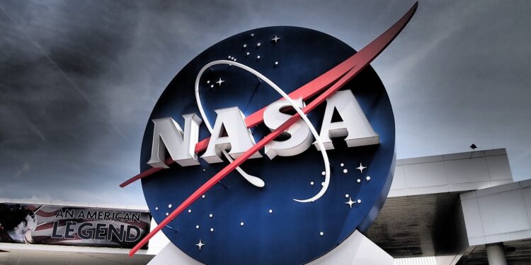 NASA y México se unen para fortalecer agenda educativa