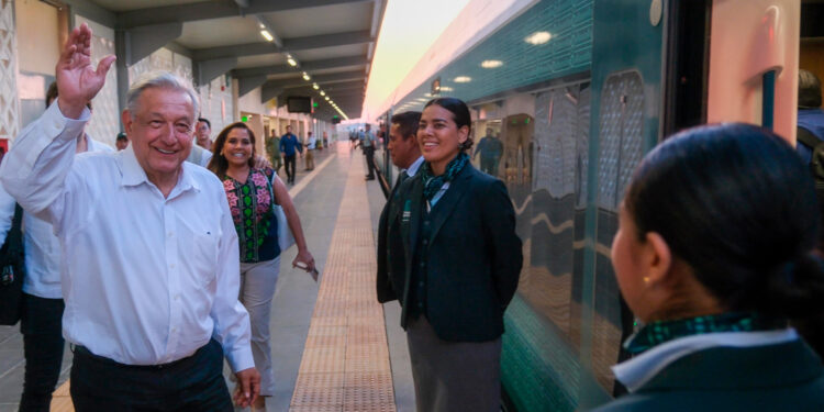 AMLO anuncia la gira de la despedida