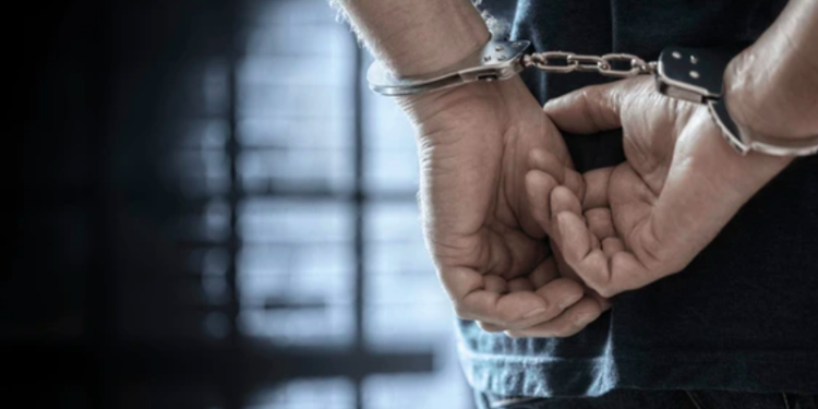 Impulsan reforma para sancionar suministro de drogas a menores de edad mediante dulces, bebidas o alimentos